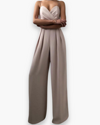 Monique - Chique Jumpsuit Tijdloos En Feestelijk